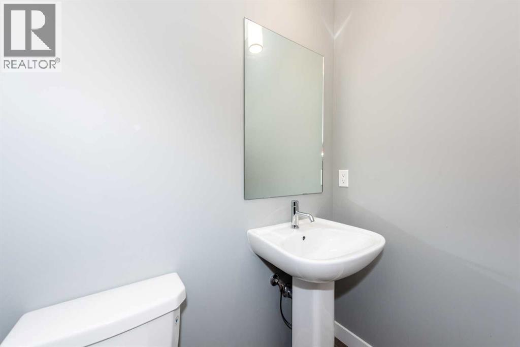 Single Family House for Sale in  homestesd Crest NE Homestead Calgary 
