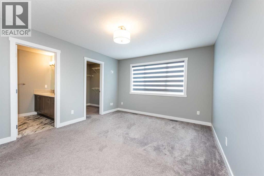 Single Family House for Sale in  homestesd Crest NE Homestead Calgary 