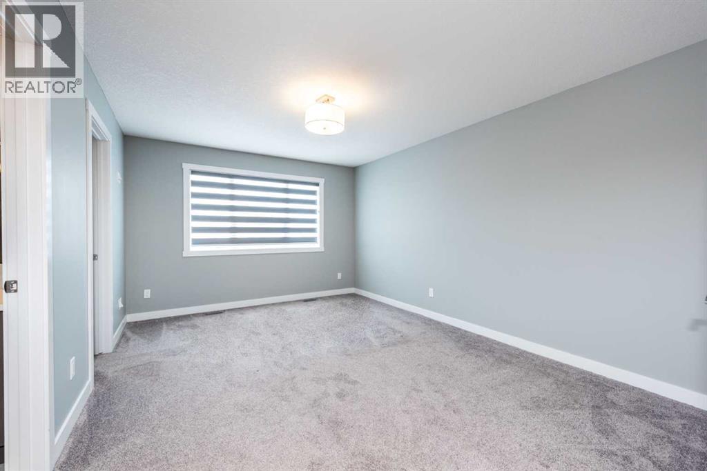 Single Family House for Sale in  homestesd Crest NE Homestead Calgary 