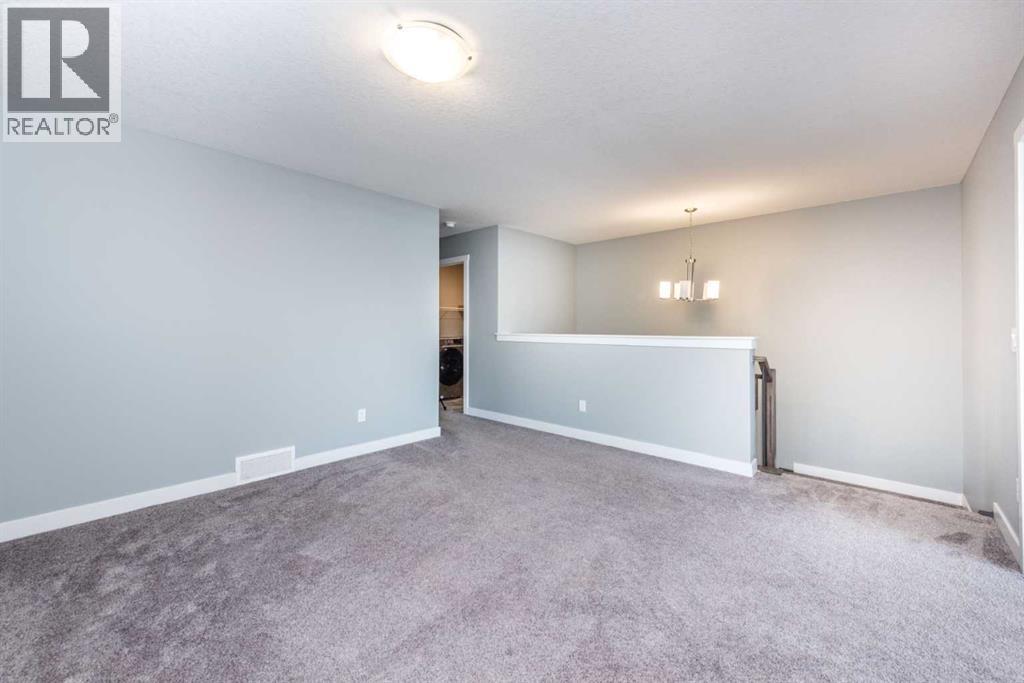 Single Family House for Sale in  homestesd Crest NE Homestead Calgary 