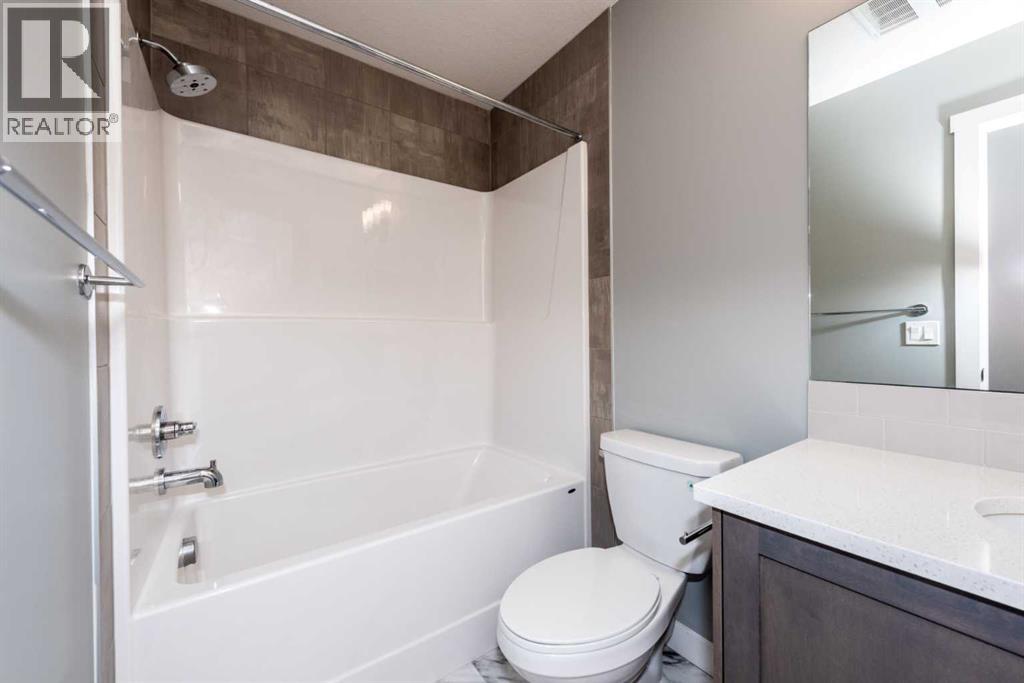 Single Family House for Sale in  homestesd Crest NE Homestead Calgary 
