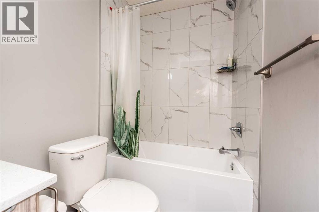 Single Family House for Sale in  homestesd Crest NE Homestead Calgary 