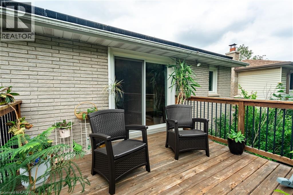 Photo 40 of 16 Flamingo Drive, Hamilton ON