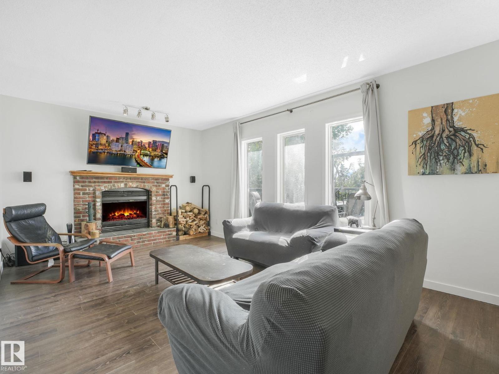 Photo 46 of 1764 49 A St Nw, Edmonton AB