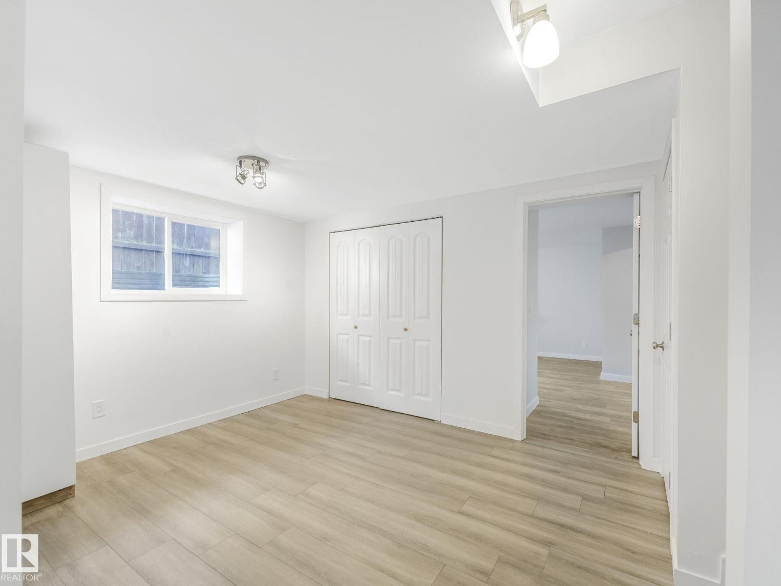 Photo 71 of 1764 49 A St Nw, Edmonton AB