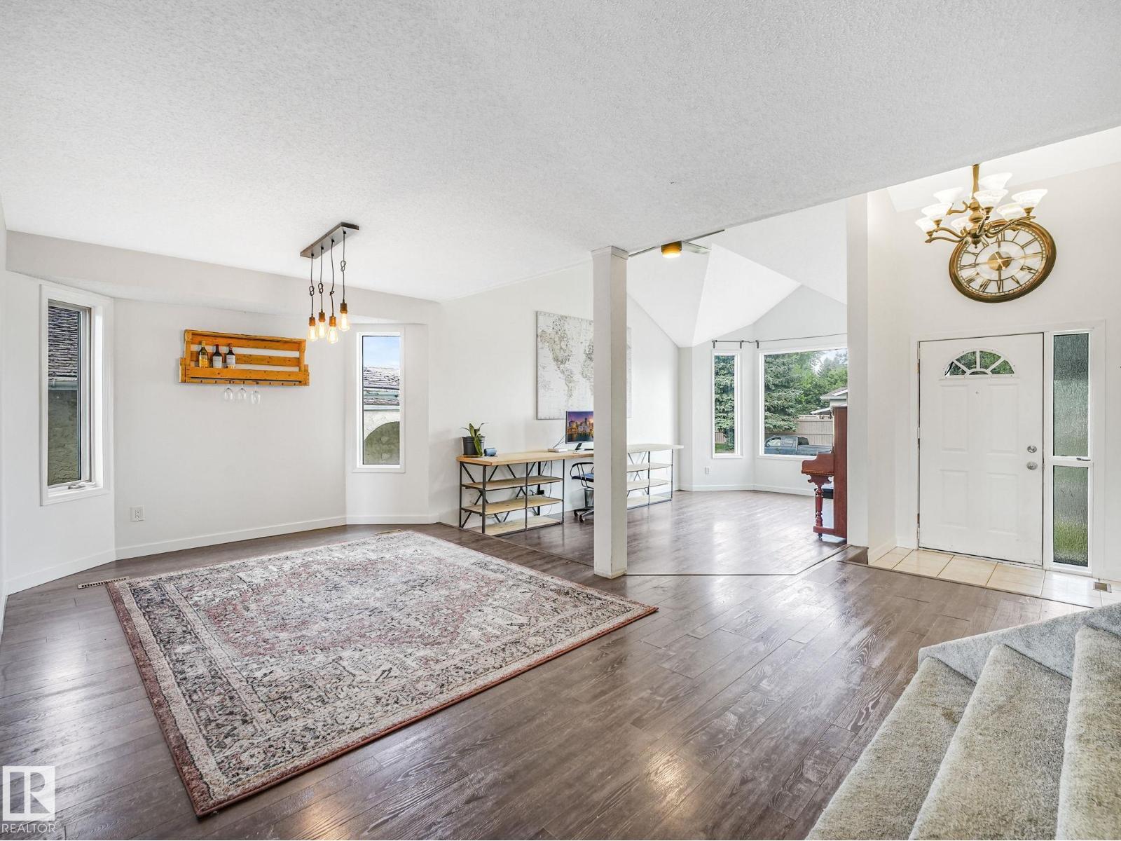 Photo 50 of 1764 49 A St Nw, Edmonton AB