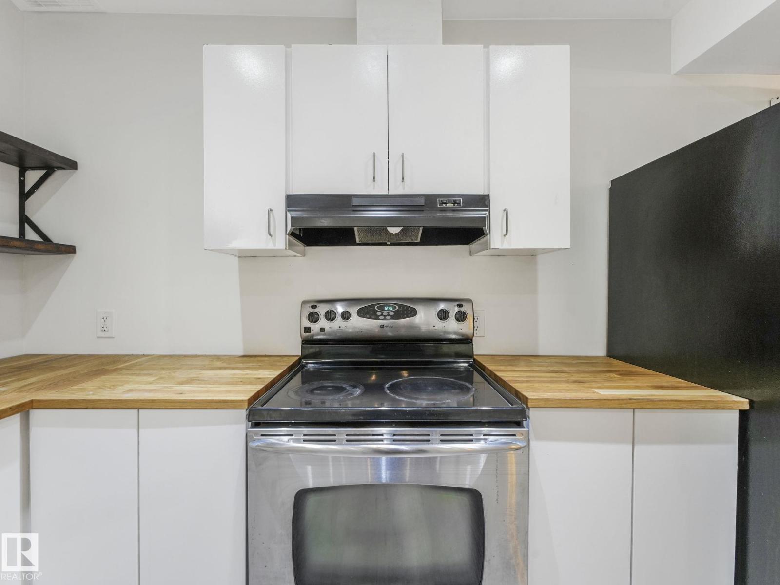 Photo 38 of 1764 49 A St Nw, Edmonton AB