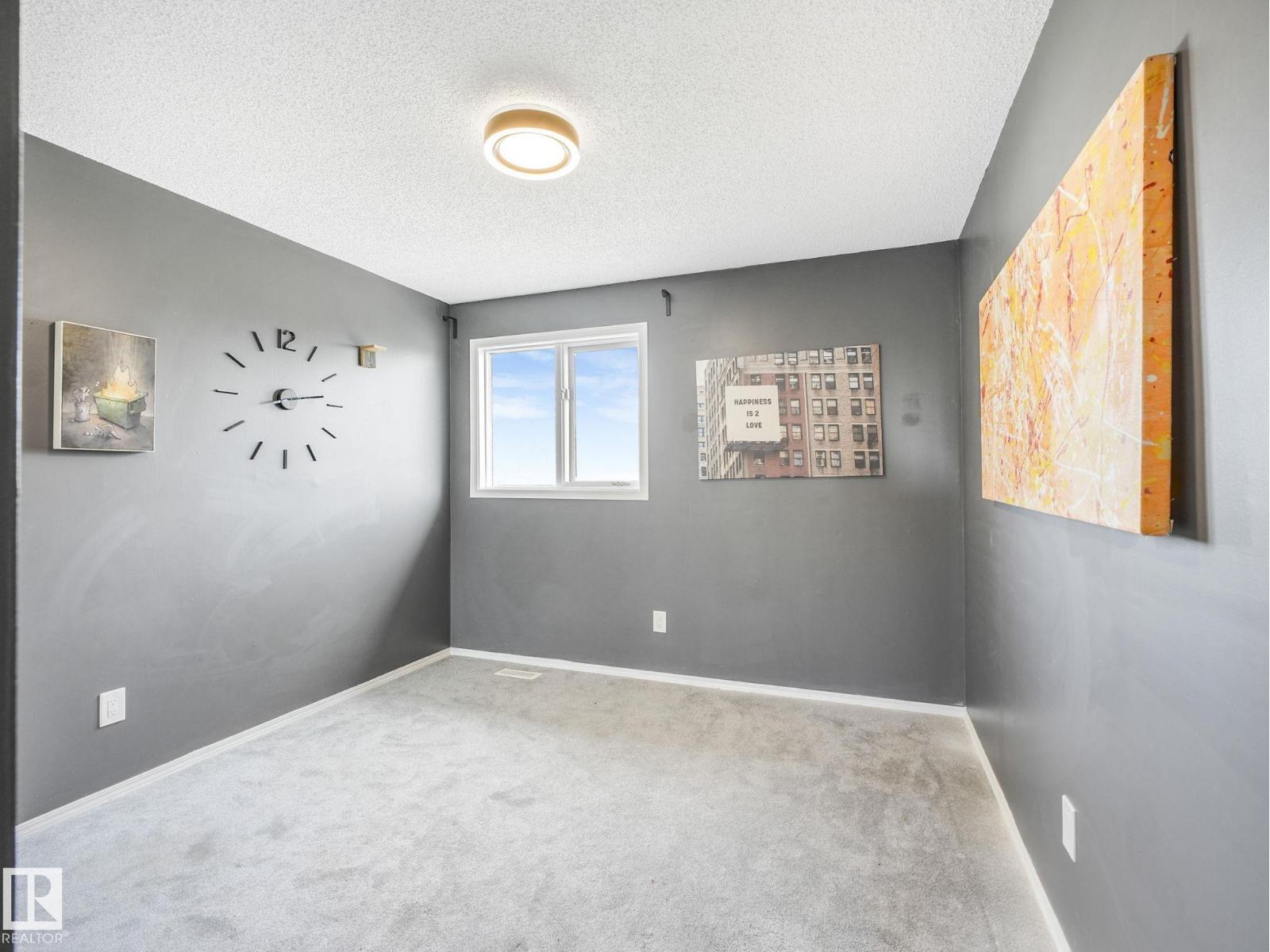 Photo 8 of 1764 49 A St Nw, Edmonton AB