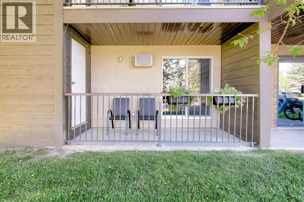 Photo 22 of 109 420 Columbia Boulevard W, Lethbridge AB