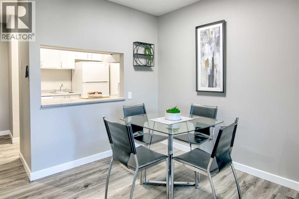Photo 31 of 109 420 Columbia Boulevard W, Lethbridge AB