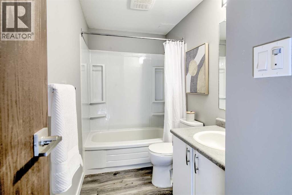Photo 20 of 109 420 Columbia Boulevard W, Lethbridge AB