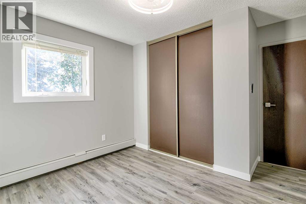 Photo 34 of 109 420 Columbia Boulevard W, Lethbridge AB