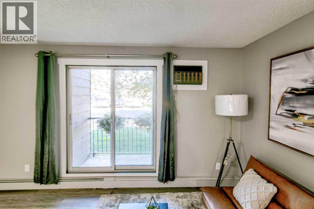 Photo 24 of 109 420 Columbia Boulevard W, Lethbridge AB