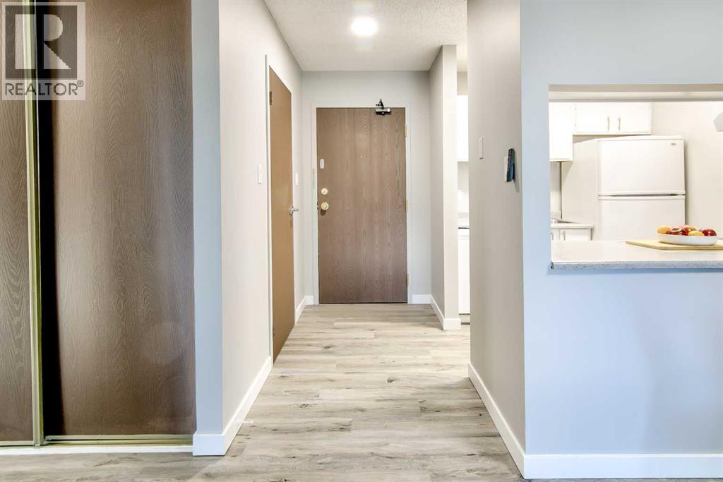 Photo 6 of 109 420 Columbia Boulevard W, Lethbridge AB