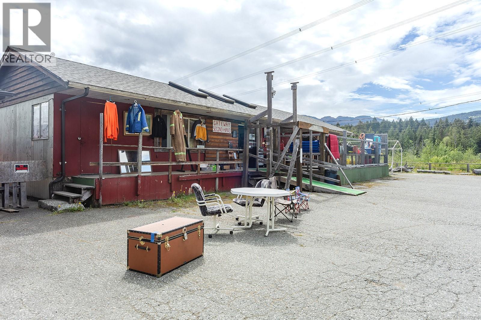 Photo 26 of 3910 Alberni Hwy, Whiskey Creek BC