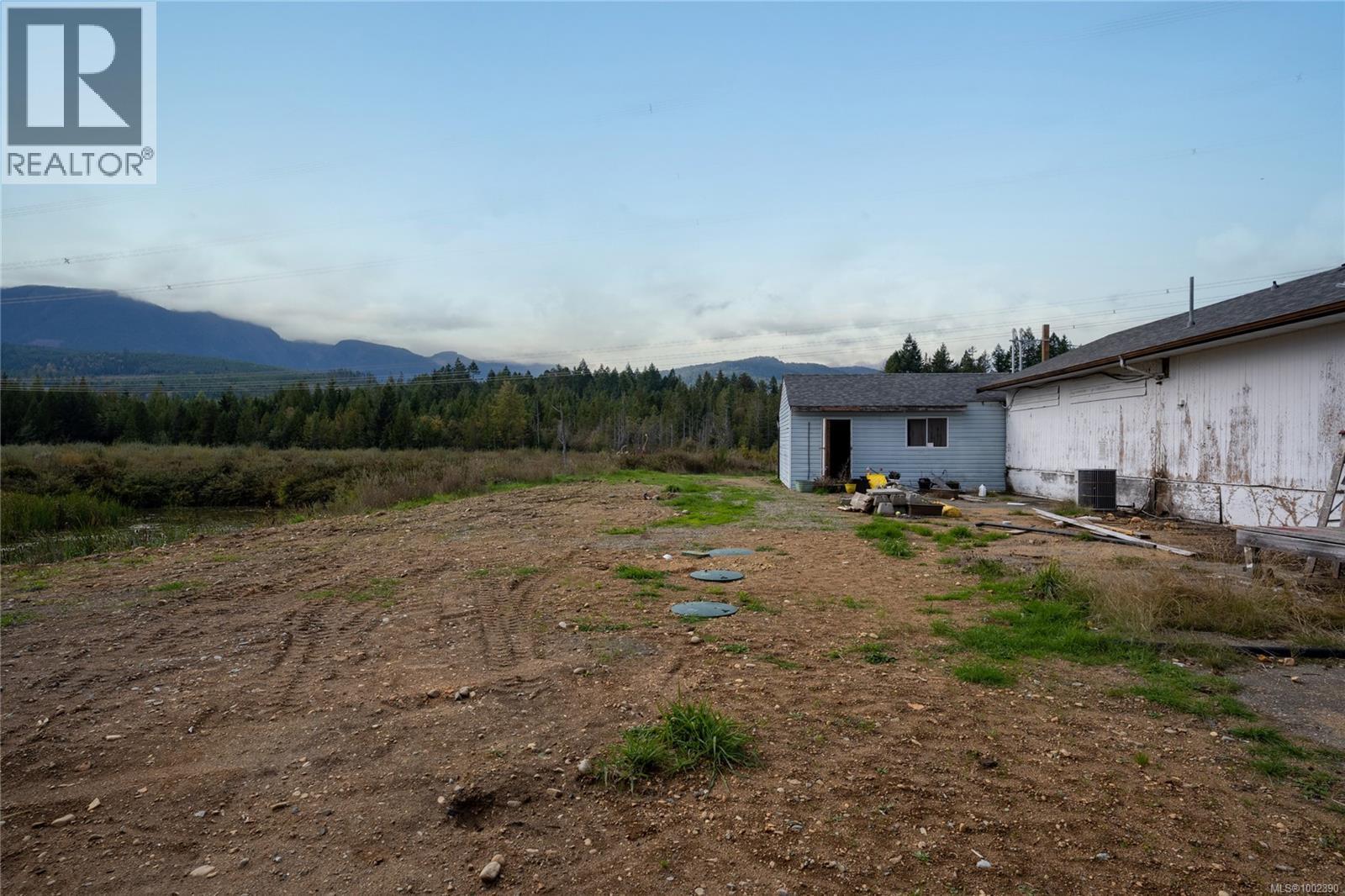 Photo 6 of 3910 Alberni Hwy, Whiskey Creek BC