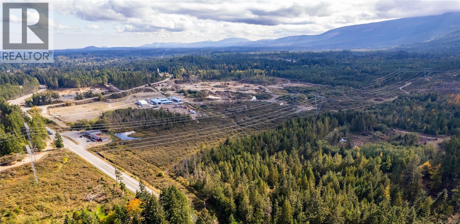 Photo 12 of 3910 Alberni Hwy, Whiskey Creek BC