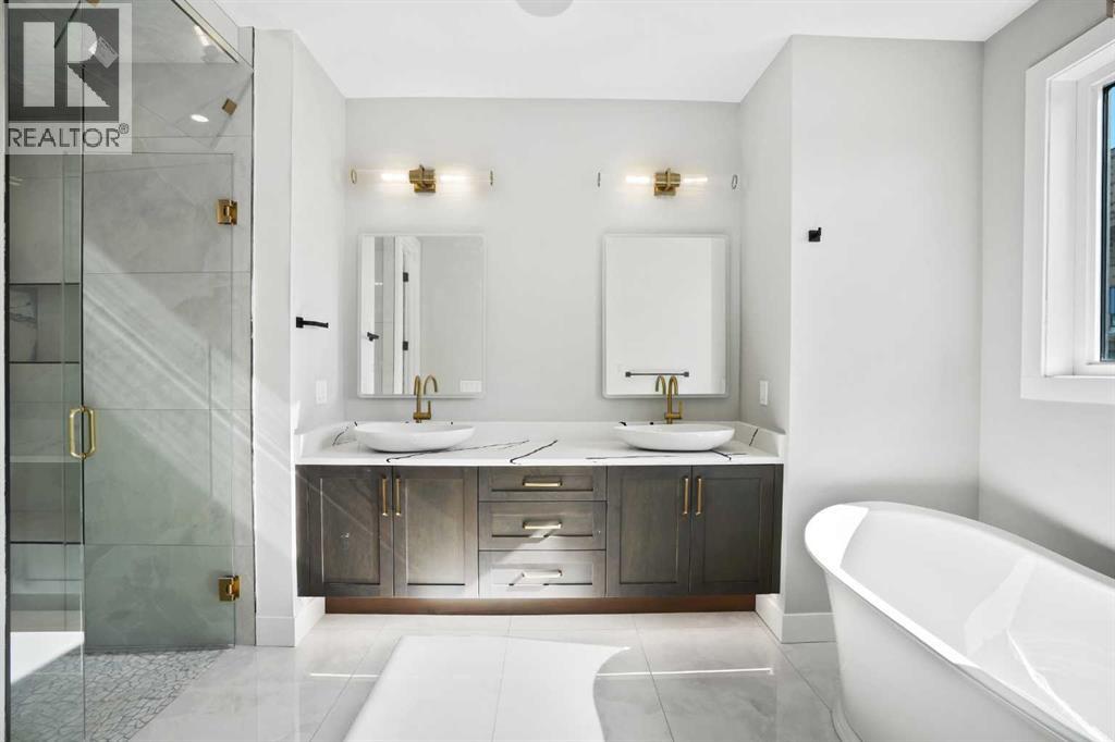 Photo 7 of 1413 27 Street Sw, Calgary AB