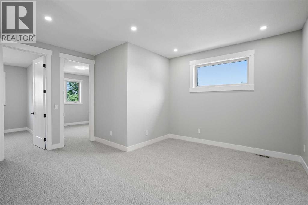 Photo 9 of 1413 27 Street Sw, Calgary AB