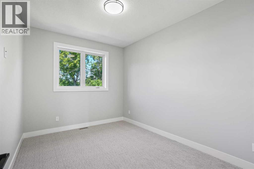 Photo 21 of 1413 27 Street Sw, Calgary AB