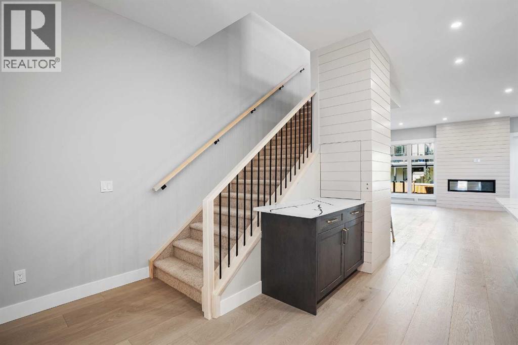 Photo 8 of 1413 27 Street Sw, Calgary AB
