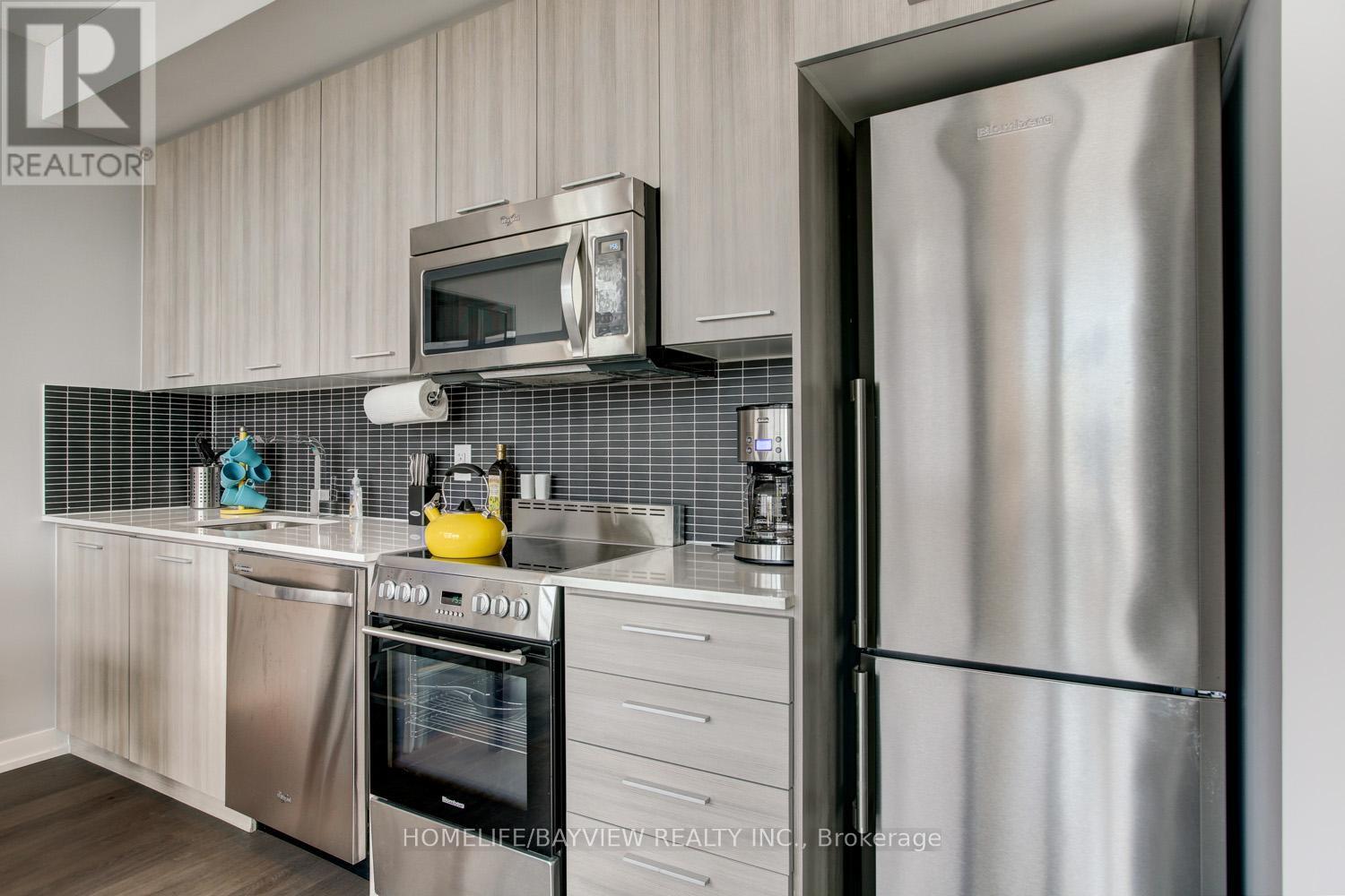 Photo 8 of 804 105 George Street, Toronto ON