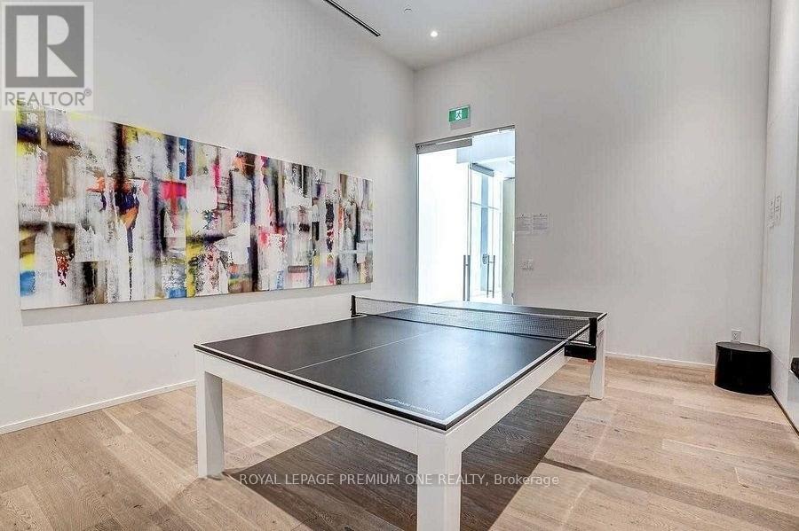 Photo 2 of 1012 5 Soudan Avenue, Toronto ON