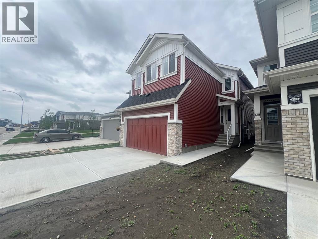 142 Corner Glen Way NE, Calgary, Alberta