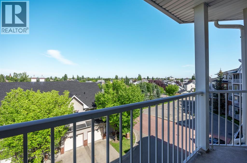 Single Family House for Sale in   prestwick pond Terrace SE McKenzie Towne Calgary 