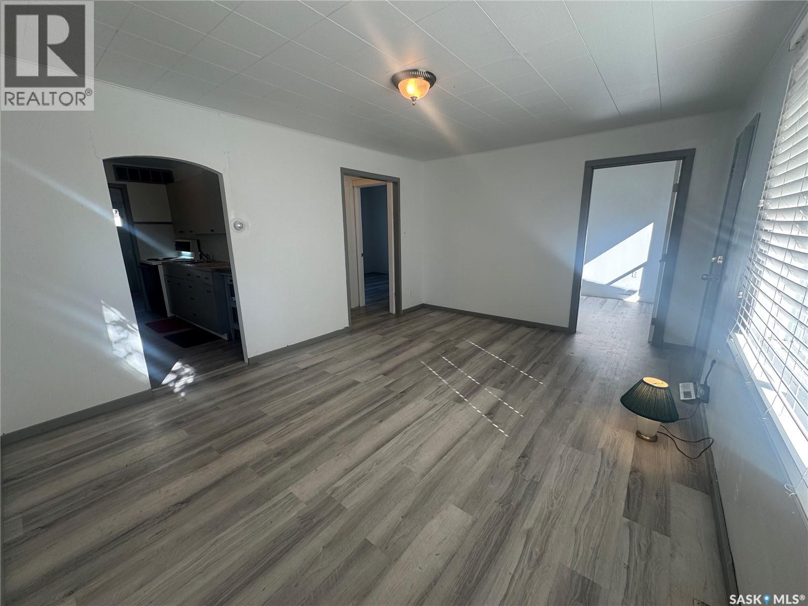 Photo 13 of 1056 Princess Street, Regina SK