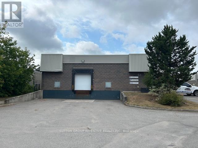 Photo 12 of 1 B 51 Churchill Drive, Barrie ON