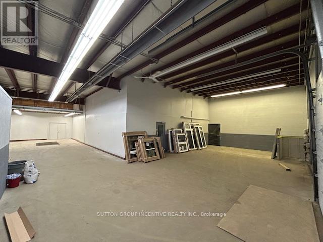 Photo 9 of 1 B 51 Churchill Drive, Barrie ON