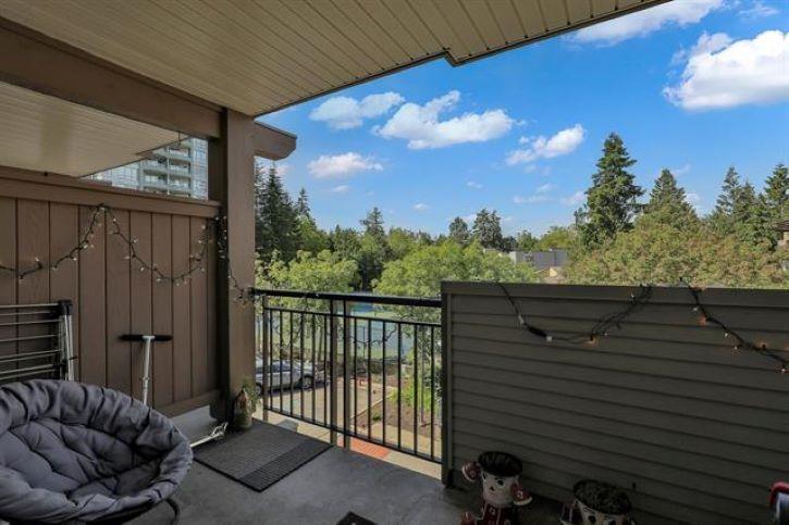 Photo 5 of 307 10088 148 Street, Surrey BC