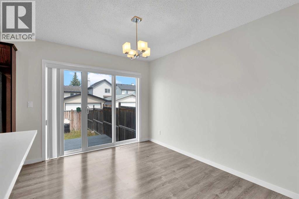 Photo 28 of 203 Cranberry Green Se, Calgary AB