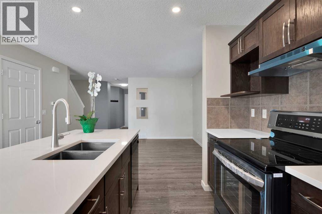 Photo 18 of 203 Cranberry Green Se, Calgary AB