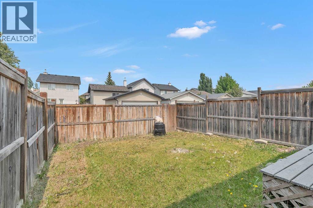 Photo 38 of 203 Cranberry Green Se, Calgary AB