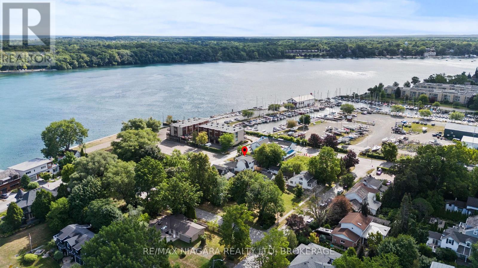 Photo 7 of 118 Lockhart Street, Niagaraonthelake ON