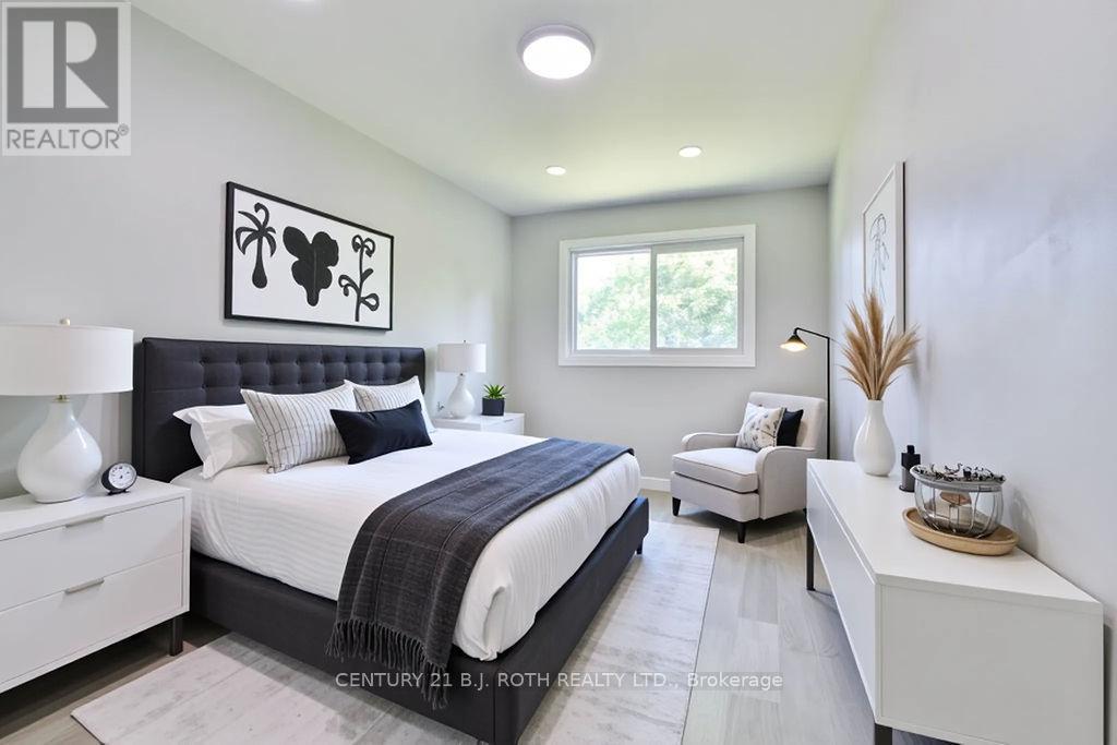Photo 29 of 47 Stewart Avenue, New Tecumseth ON