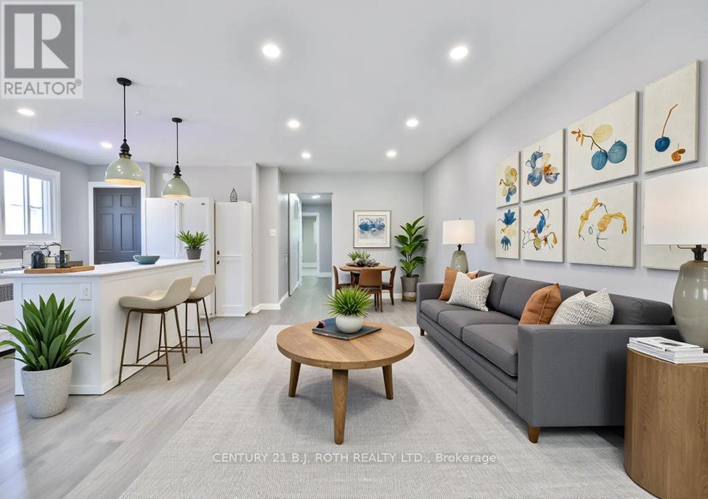 Photo 24 of 47 Stewart Avenue, New Tecumseth ON