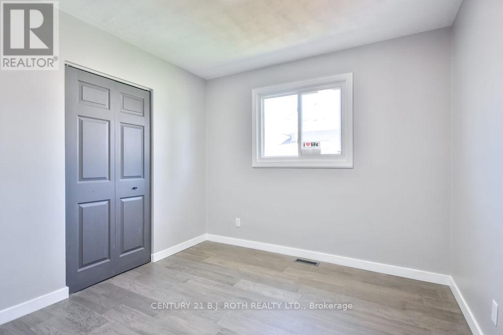 Photo 7 of 47 Stewart Avenue, New Tecumseth ON