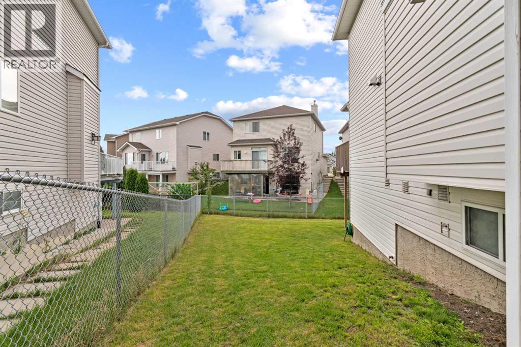 Single Family House for Sale in  Coral Reef Manor NE Coral Springs Calgary 