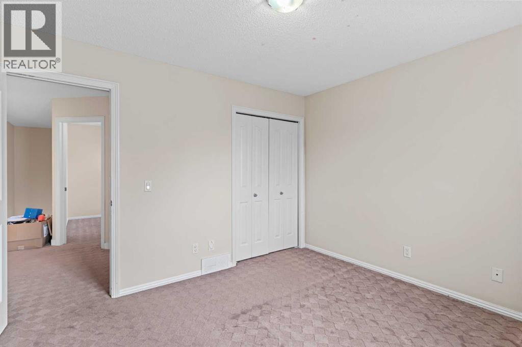 Single Family House for Sale in  Coral Reef Manor NE Coral Springs Calgary 