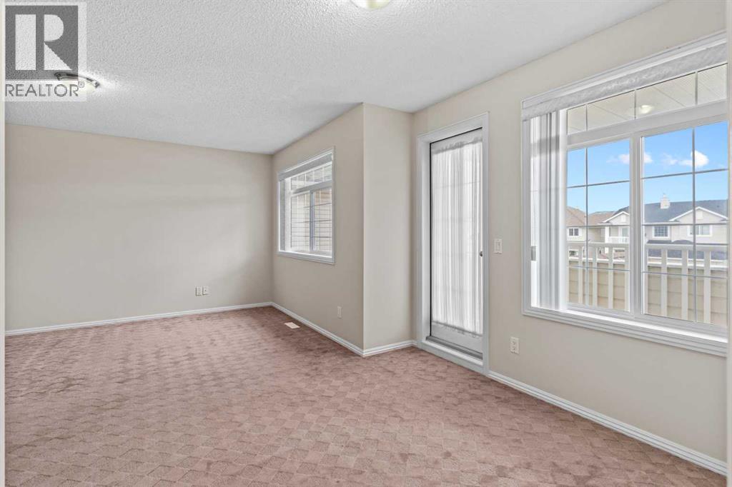 Single Family House for Sale in  Coral Reef Manor NE Coral Springs Calgary 