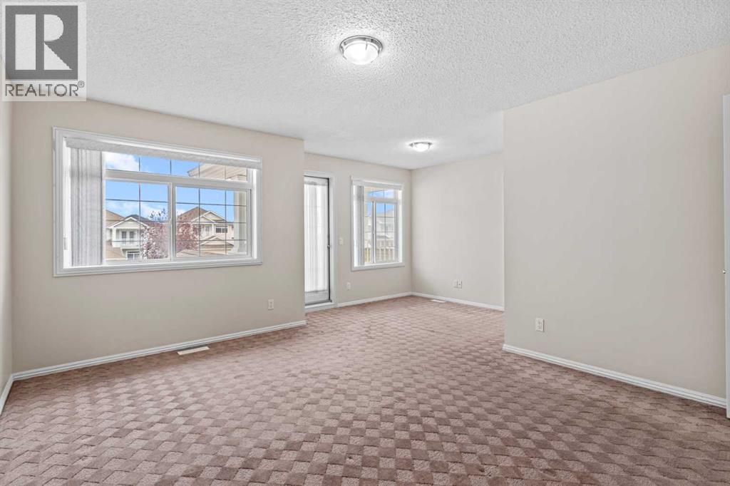 Single Family House for Sale in  Coral Reef Manor NE Coral Springs Calgary 