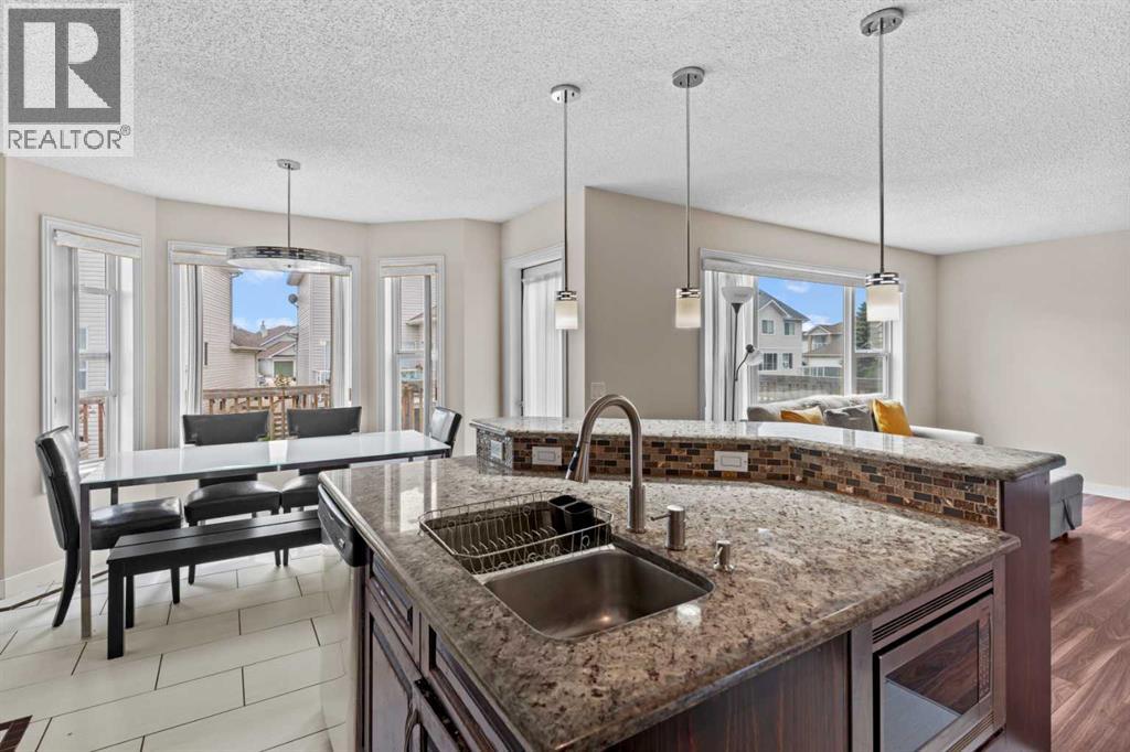 Single Family House for Sale in  Coral Reef Manor NE Coral Springs Calgary 