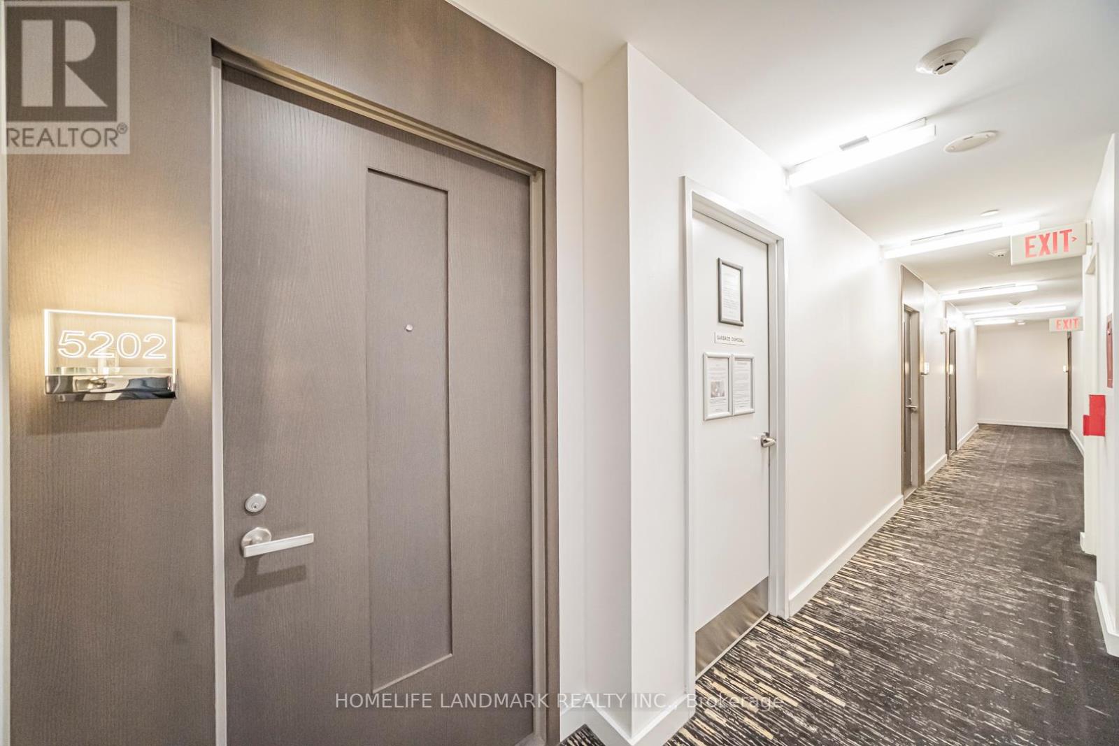 Photo 7 of 5202 45 Charles Street E, Toronto ON