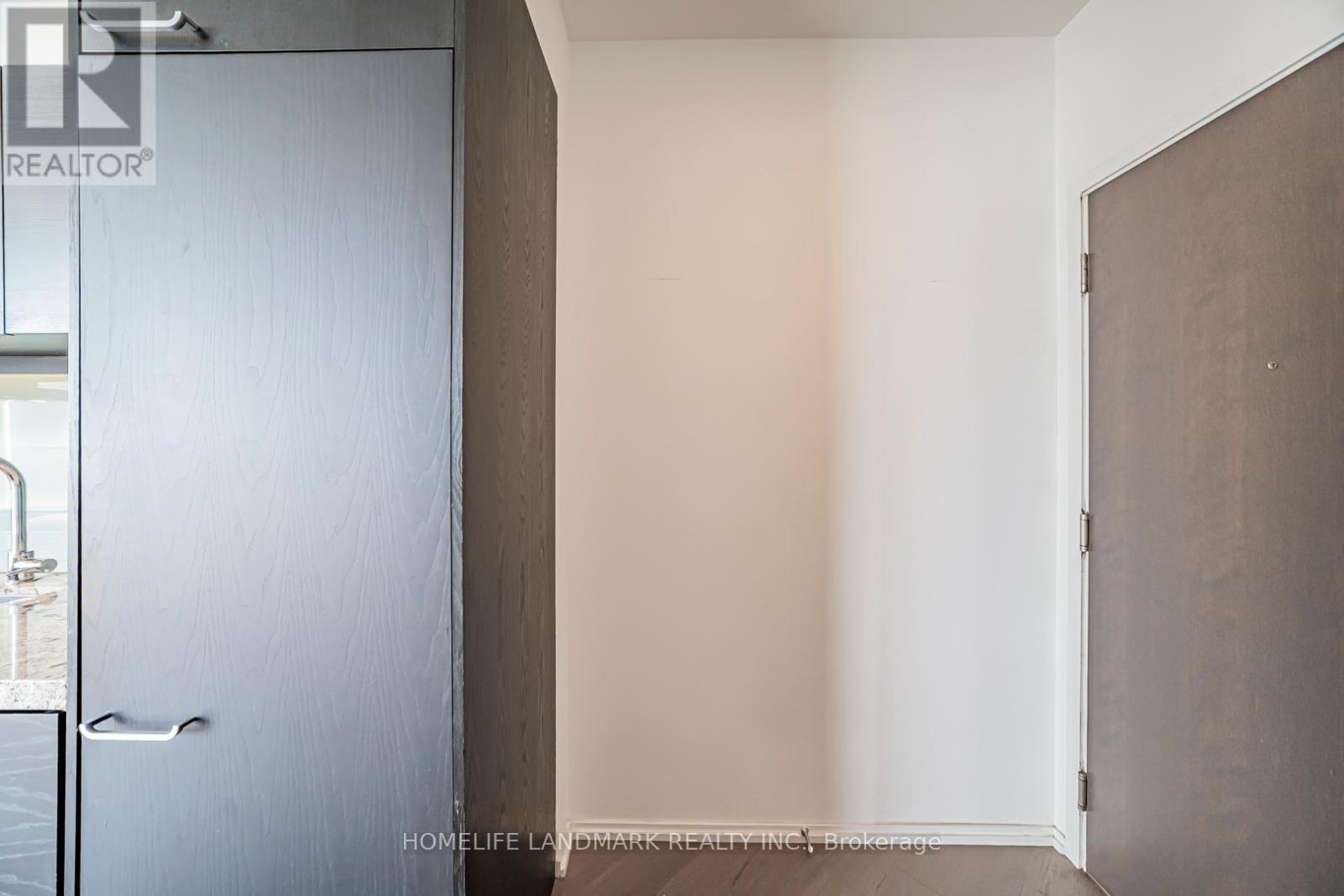 Photo 9 of 5202 45 Charles Street E, Toronto ON