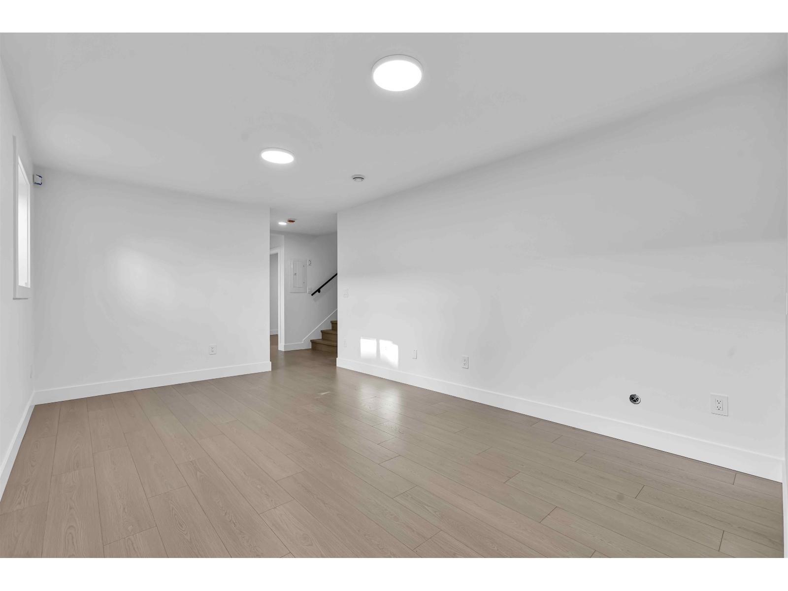 Photo 32 of 16723 19 A Avenue, Surrey BC