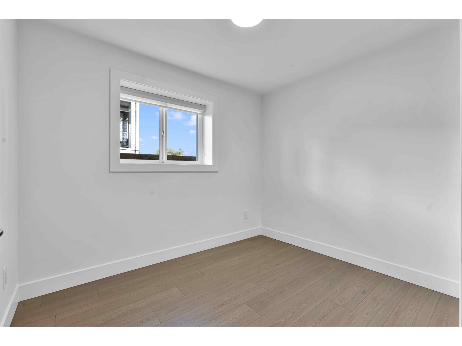 Photo 37 of 16723 19 A Avenue, Surrey BC