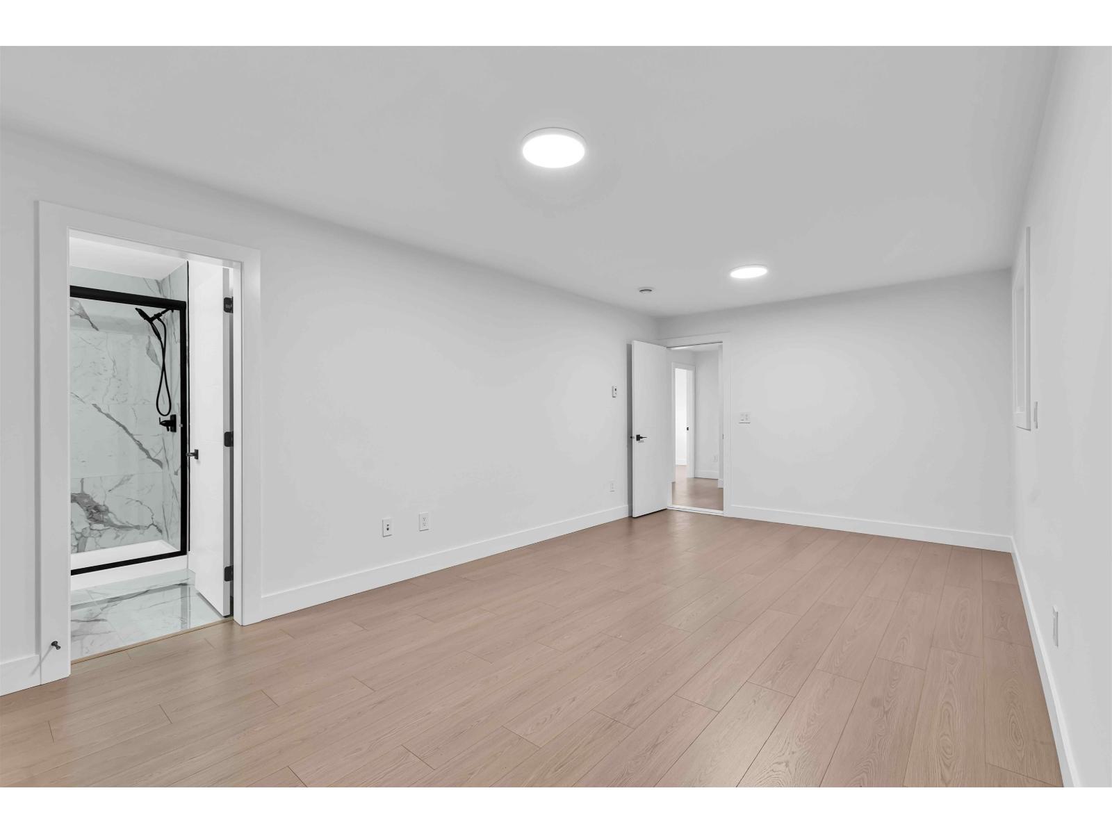 Photo 39 of 16723 19 A Avenue, Surrey BC